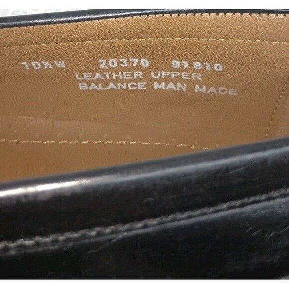 Bostonian 10.5 First Flex Black Leather Wingtip Tasseled Loafers Shoe Slip On - Picture 9 of 9